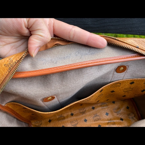 MCM Bag - Picture 7 of 8